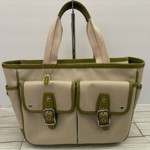 Vintage Coach Hampton Tote  (Feb 2004)